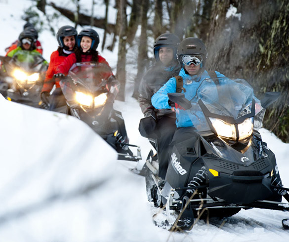 Atividades com moto de neve